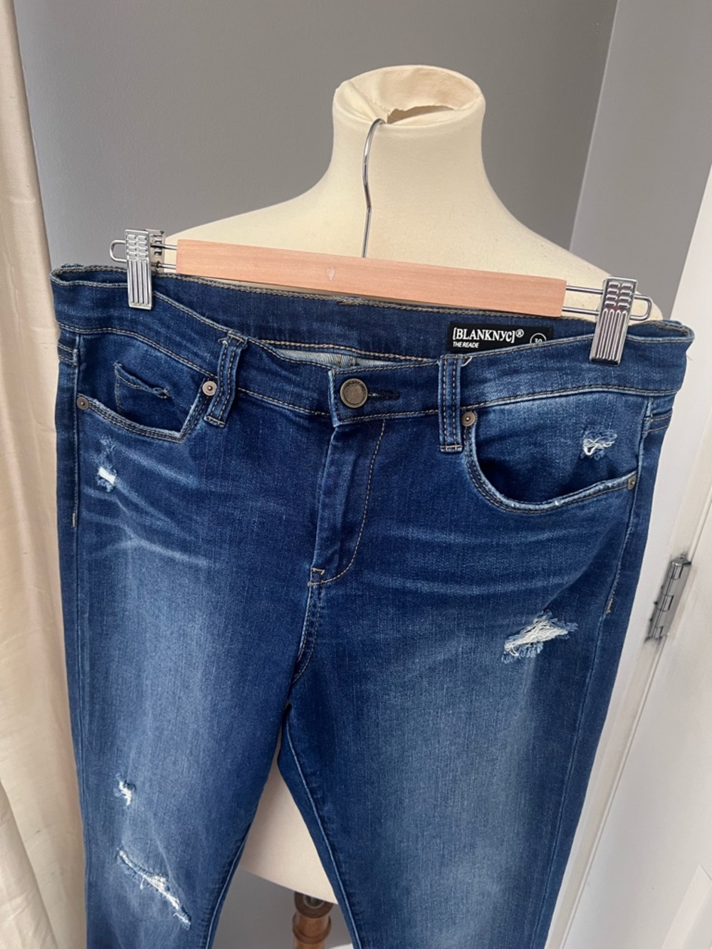 Blank NYC Women's Dark Indigo Distressed Skinny Jeans